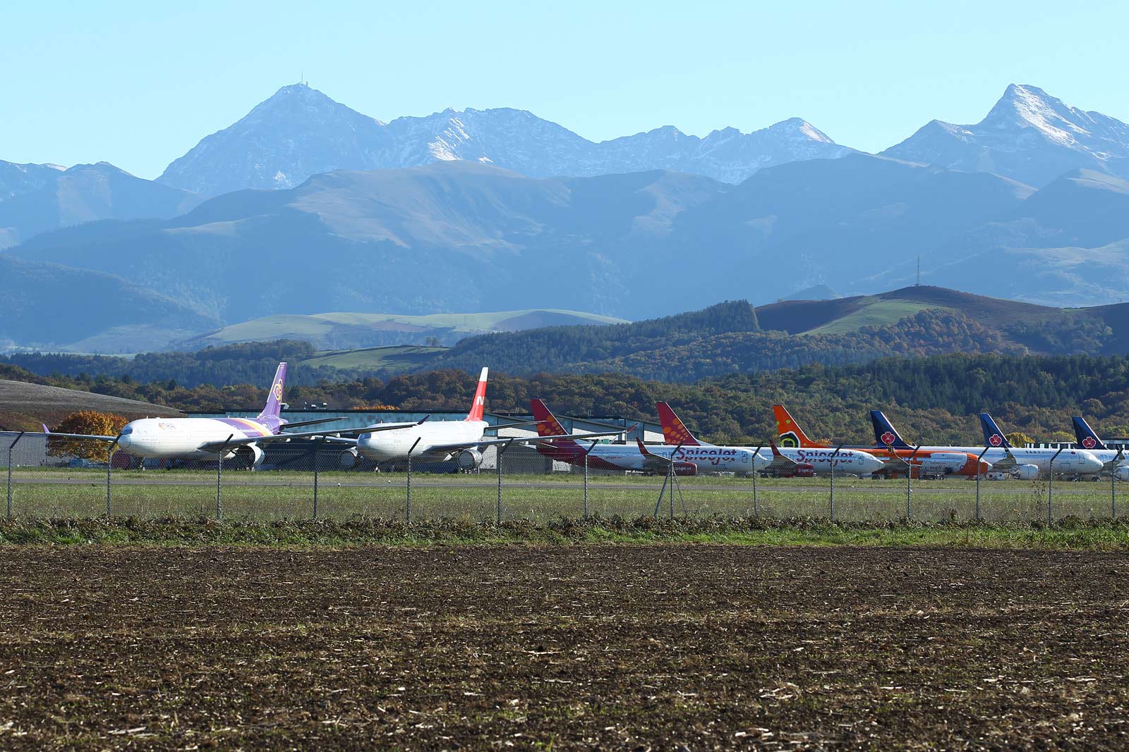 221102-tarmac-ad-025.jpg