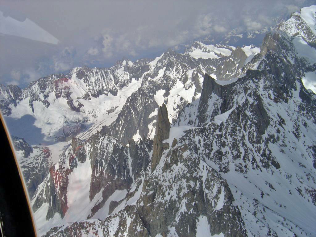 grandes-jorasses.jpg